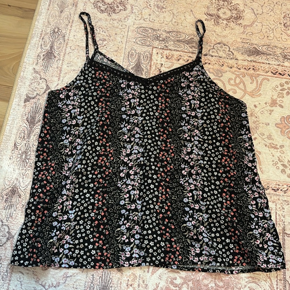 SO Floral Tank Top Size Small